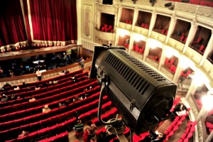 Chiedere la concessione della sala estense, sala della musica o della sala ex refettorio di S.Paolo per propaganda elettorale